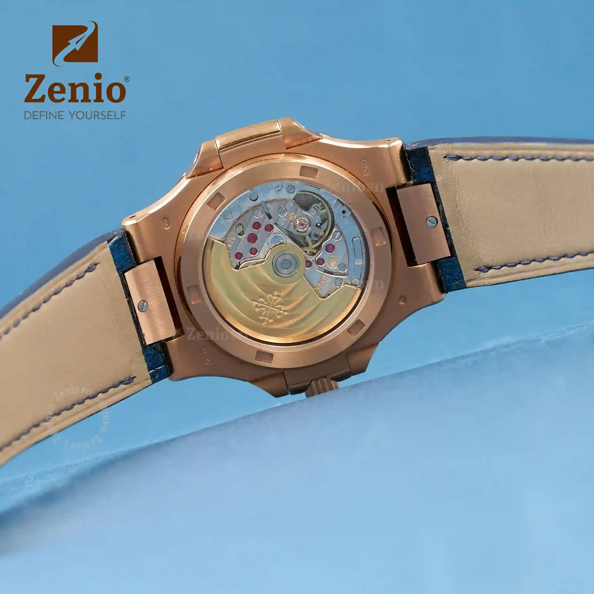 day-da-dong-ho-thay-the-cho-patek-philippe-nautilus-day-da-dong-ho-ca-sau-mau-galaxy-navy (4)